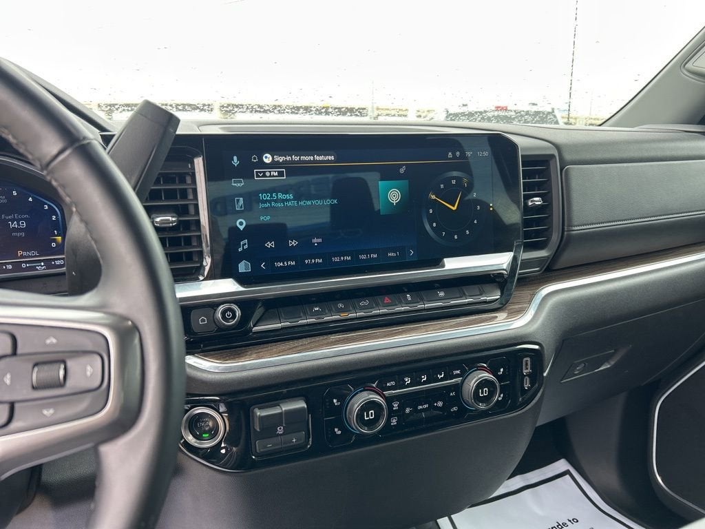 2025 Chevrolet Silverado 1500 LT