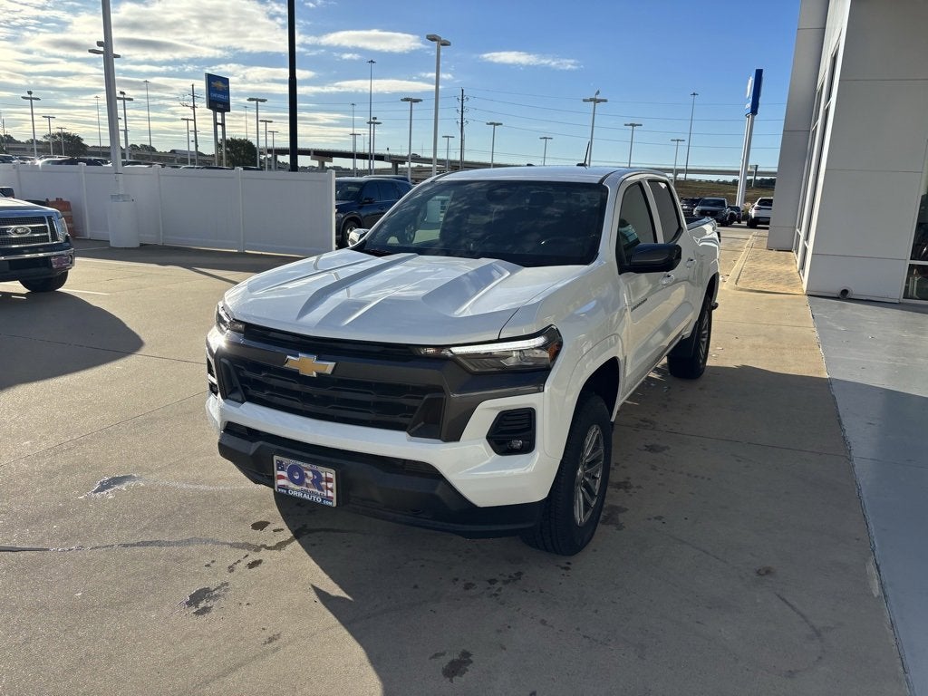 2025 Chevrolet Colorado WT/LT