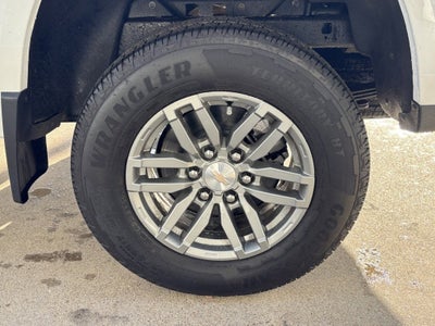 2025 Chevrolet Colorado WT/LT