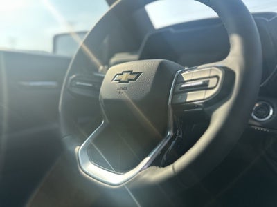 2025 Chevrolet Colorado WT/LT