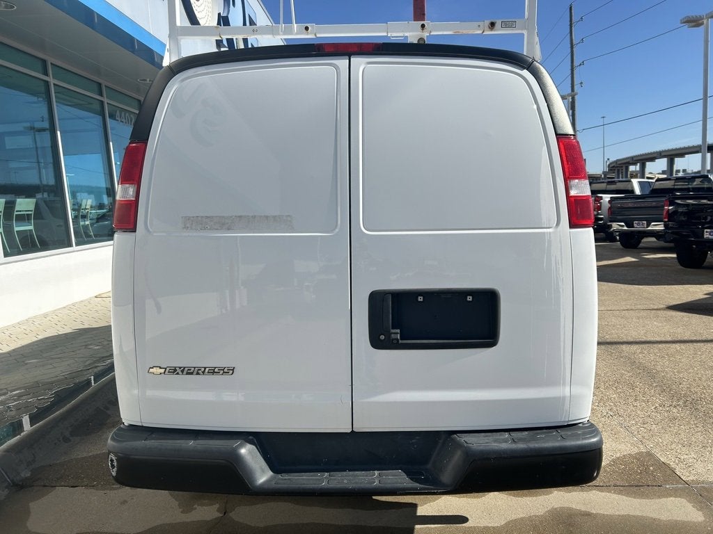 2021 Chevrolet Express Cargo 2500 WT