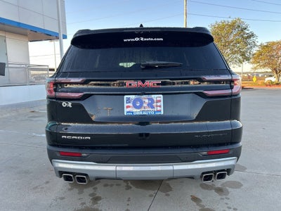 2025 GMC Acadia Elevation