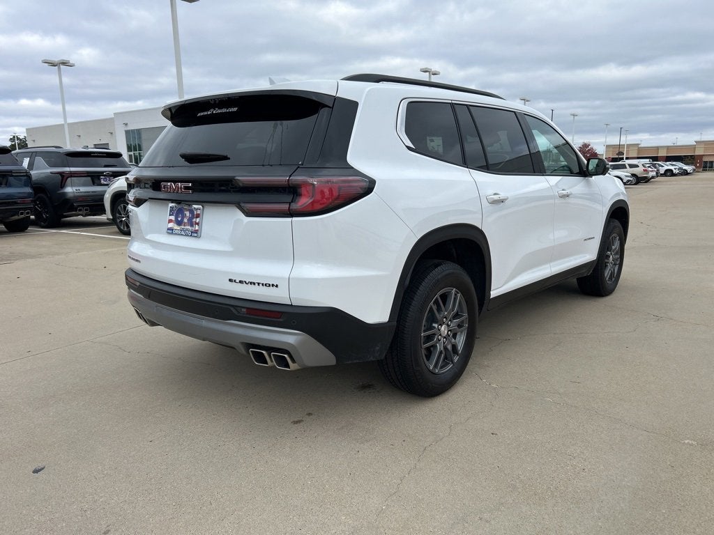 2025 GMC Acadia Elevation