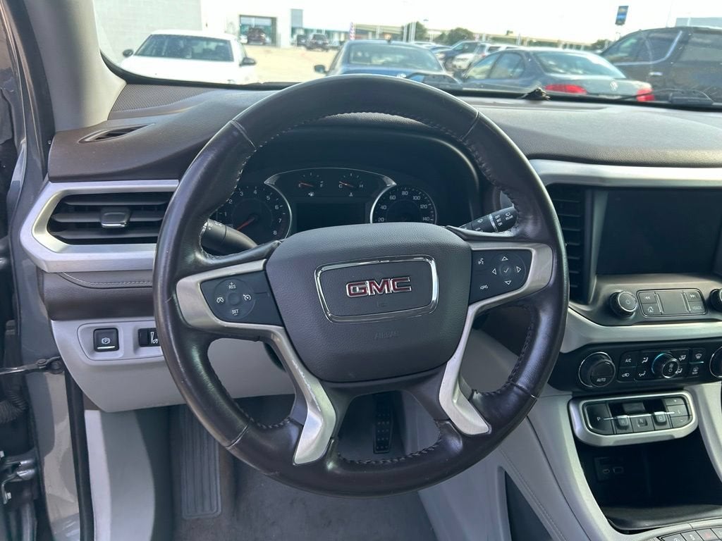 2020 GMC Acadia SLT