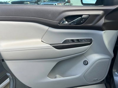 2020 GMC Acadia SLT
