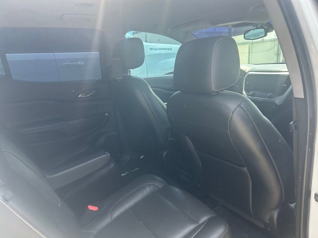 2019 GMC Acadia SLT