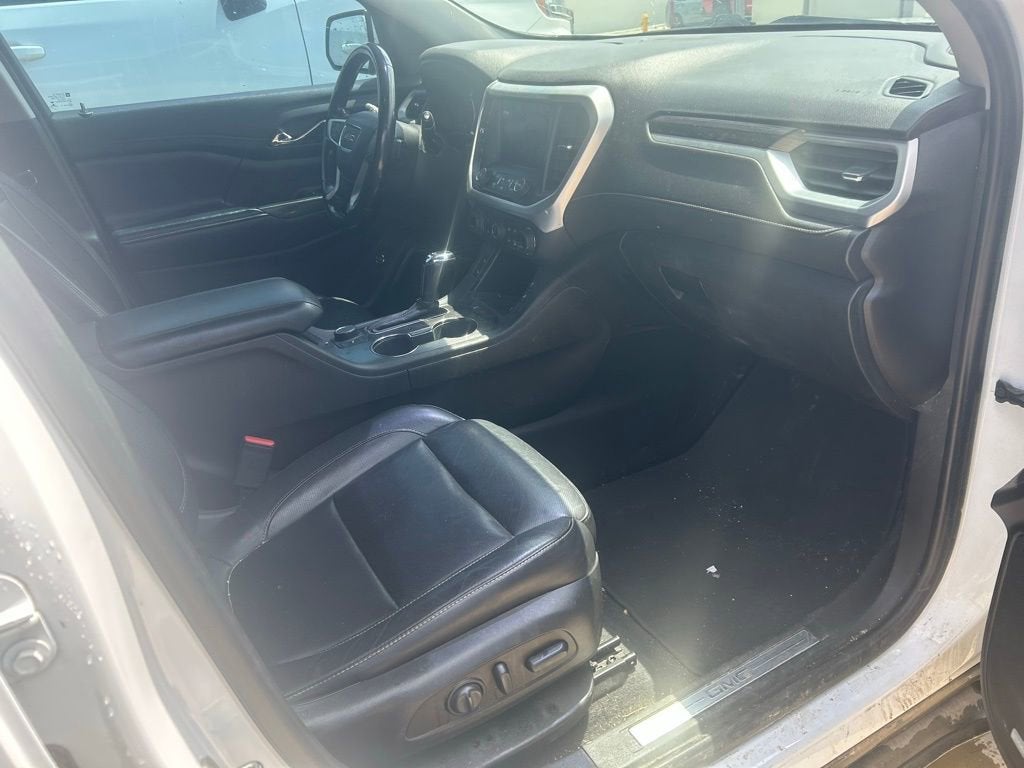 2019 GMC Acadia SLT