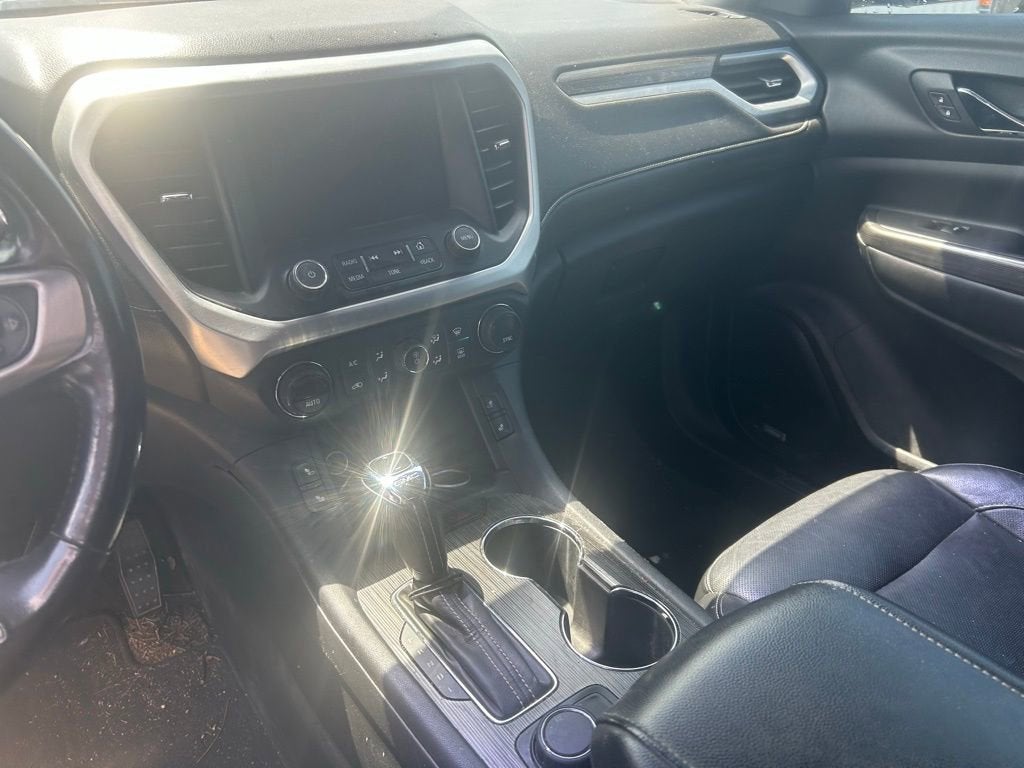 2019 GMC Acadia SLT