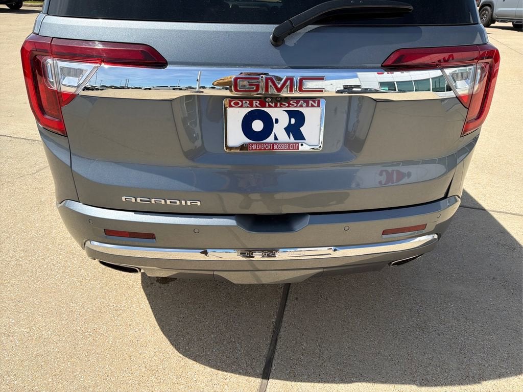 2022 GMC Acadia Denali