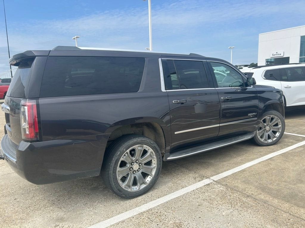 2017 GMC Yukon XL Denali