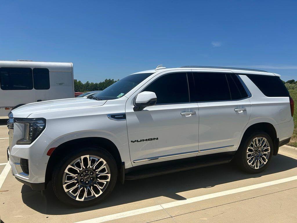 2022 GMC Yukon SLT