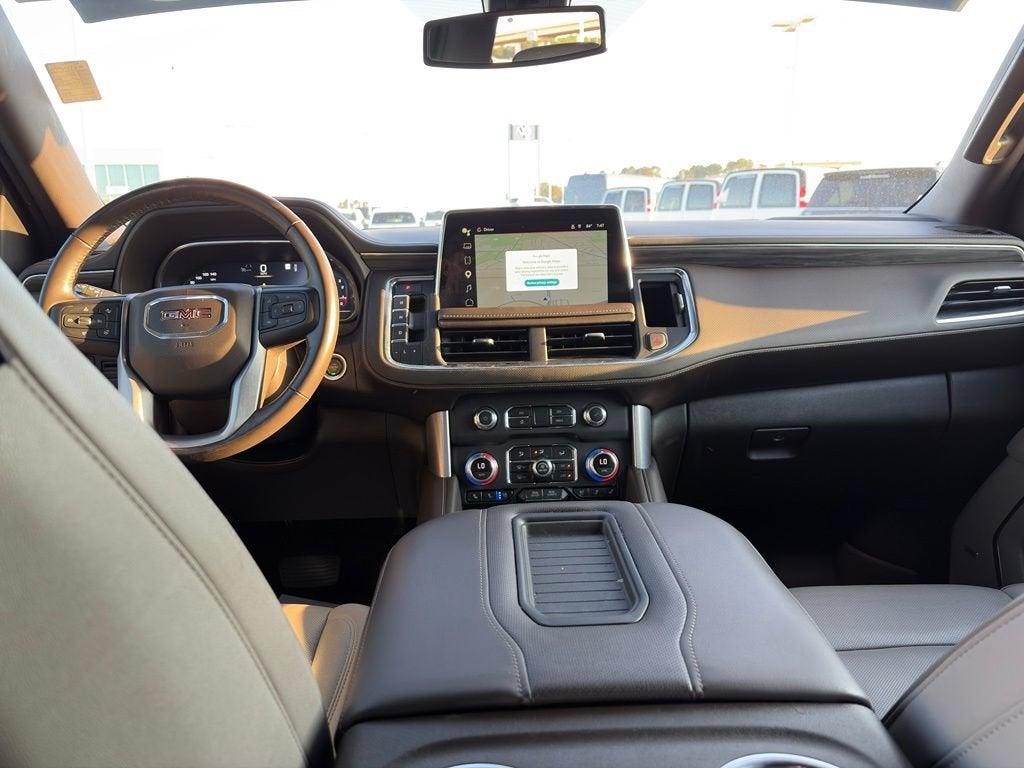 2022 GMC Yukon SLT