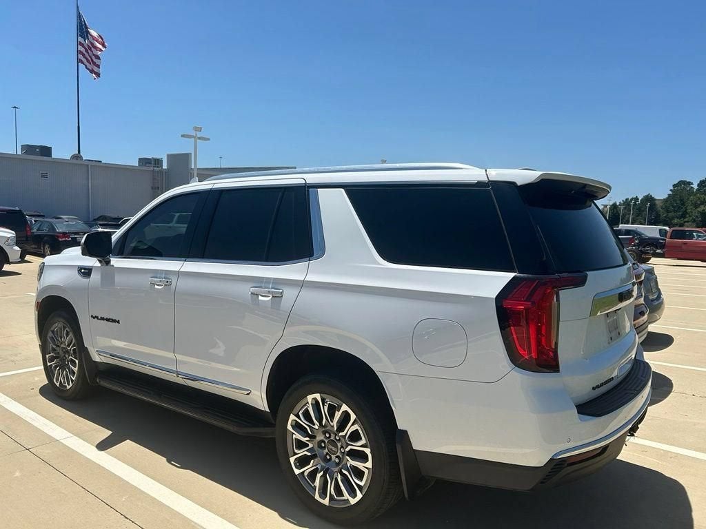 2022 GMC Yukon SLT