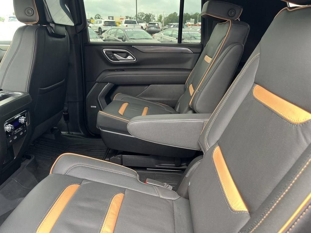 2024 GMC Yukon XL AT4
