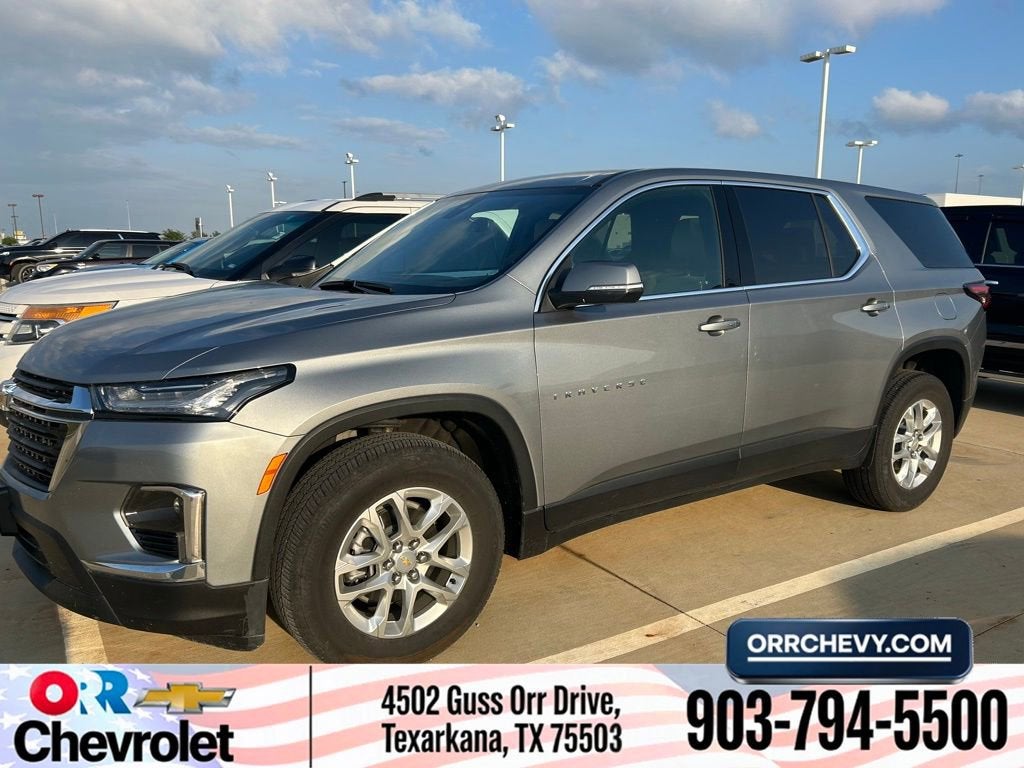 2023 Chevrolet Traverse LS