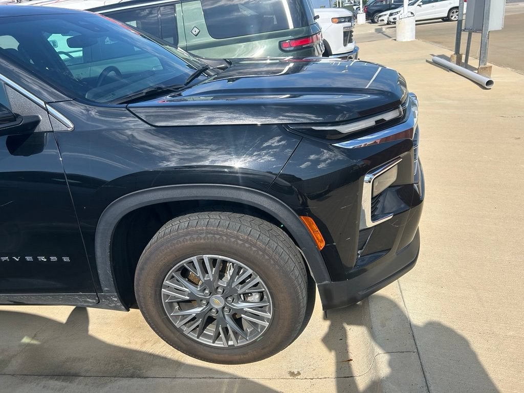 2024 Chevrolet Traverse LT