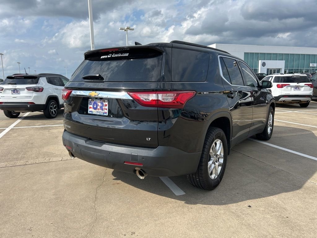 2021 Chevrolet Traverse LT Cloth