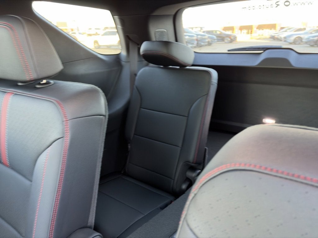 2025 Chevrolet Traverse RS