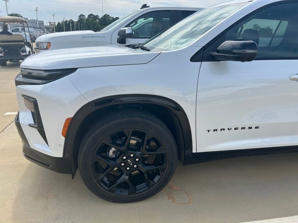 2025 Chevrolet Traverse RS