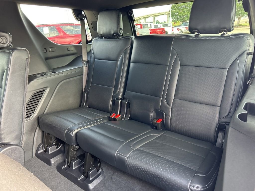 2025 Chevrolet Tahoe LS