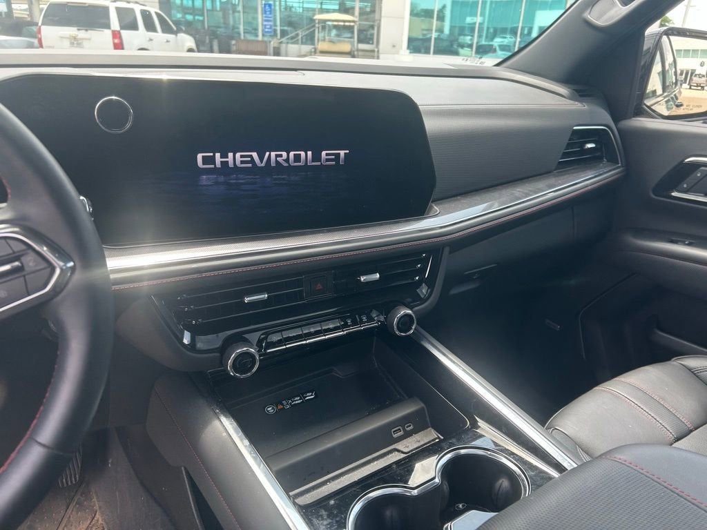 2025 Chevrolet Tahoe RST