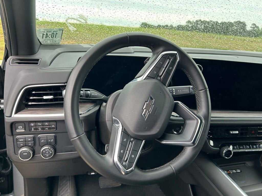 2025 Chevrolet Suburban Z71
