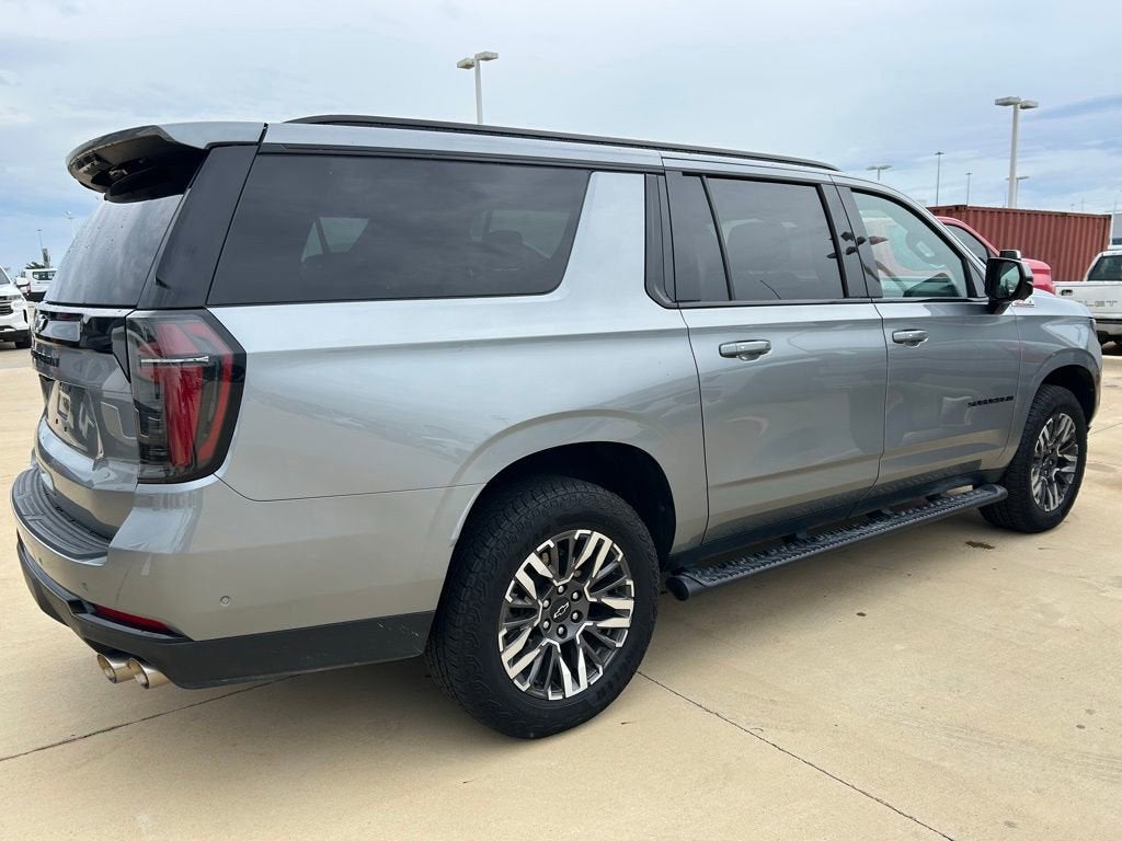 2025 Chevrolet Suburban Z71