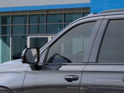 2025 Chevrolet Suburban RST