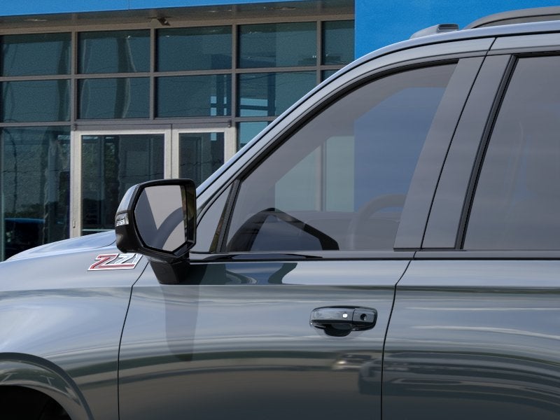2026 Chevrolet Tahoe Z71 - Photo 12