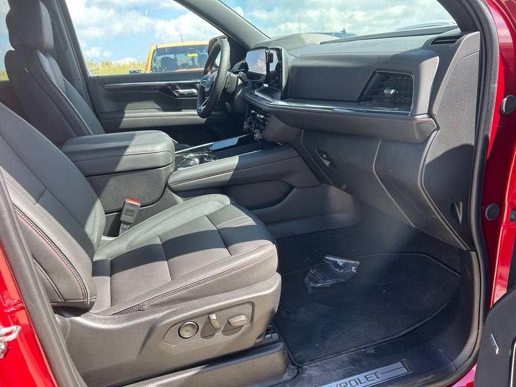 2025 Chevrolet Tahoe RST