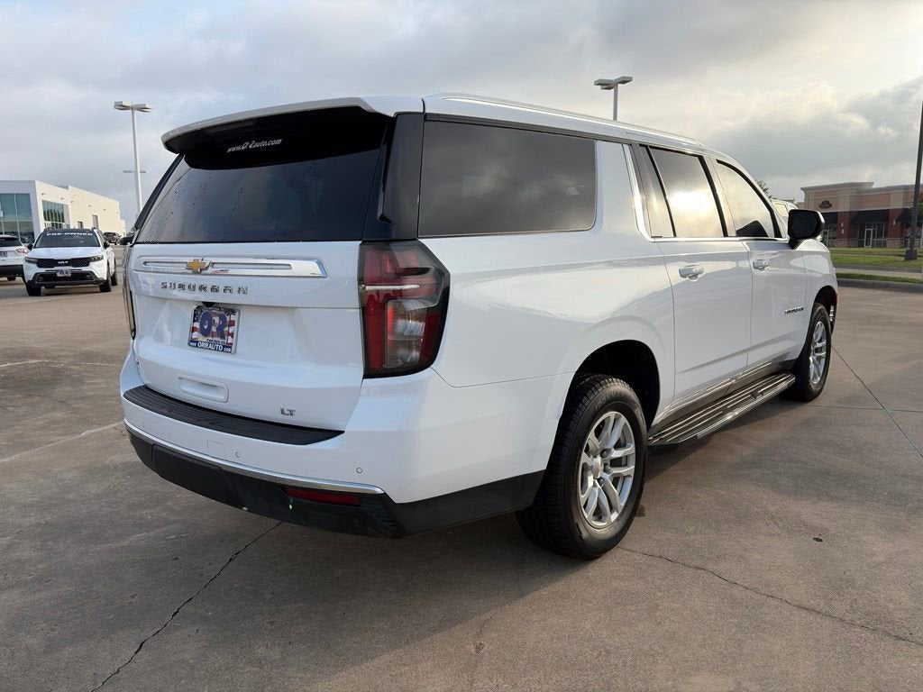2023 Chevrolet Suburban LT