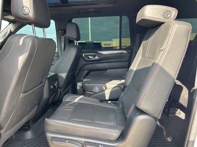 2023 Chevrolet Suburban RST