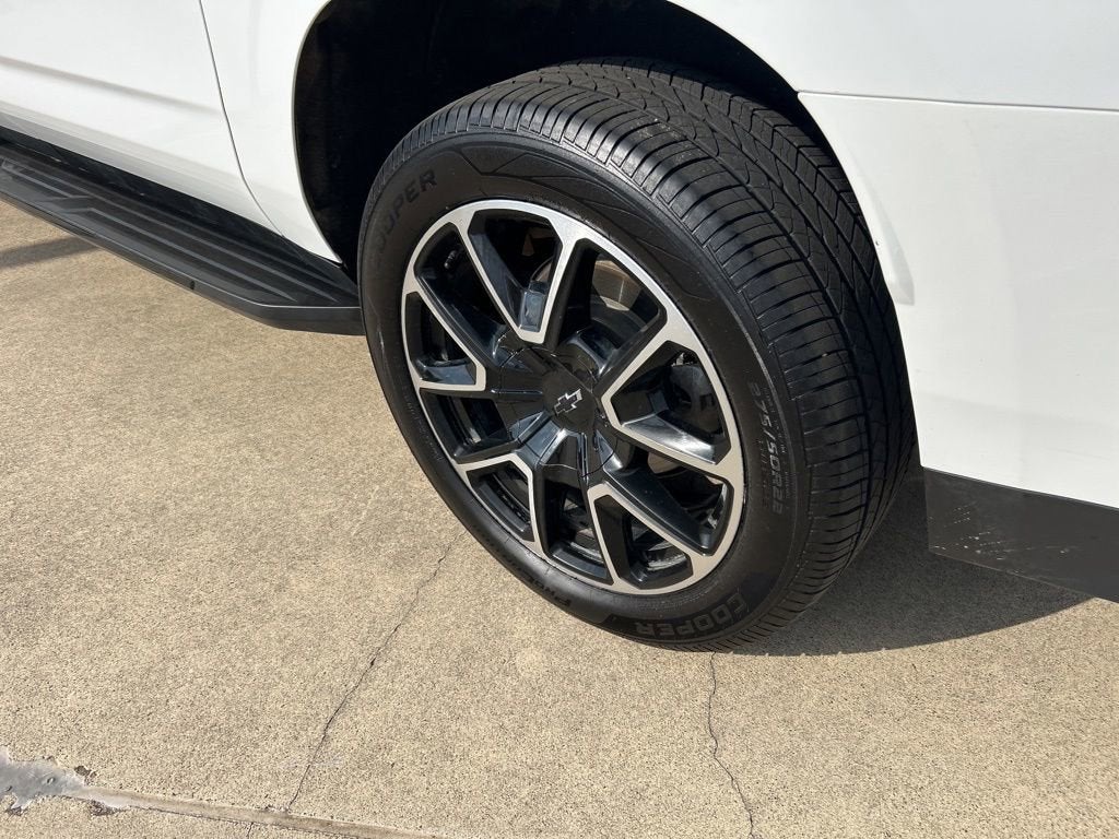 2023 Chevrolet Suburban RST