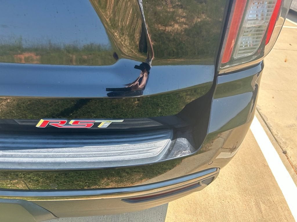 2021 Chevrolet Suburban RST