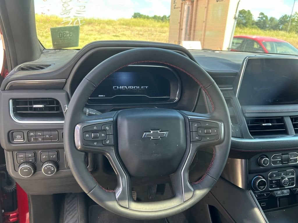2024 Chevrolet Suburban RST