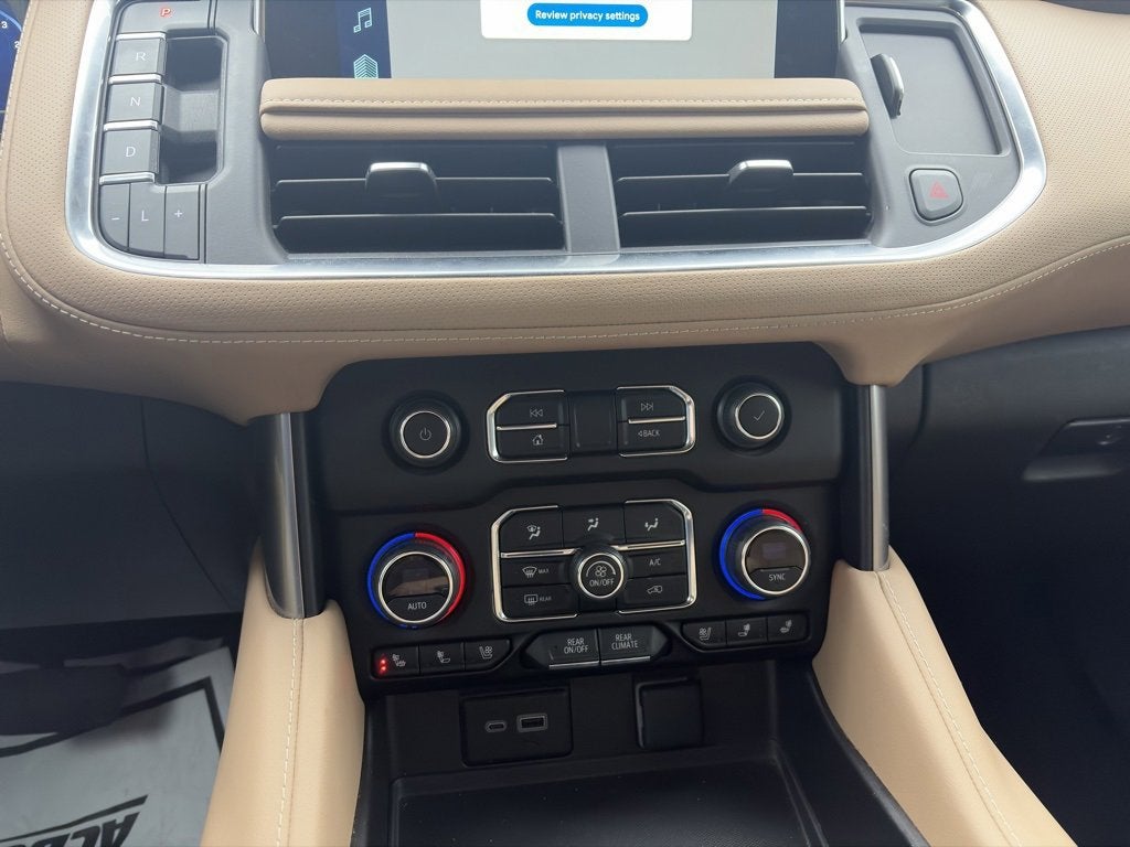 2024 Chevrolet Suburban Premier