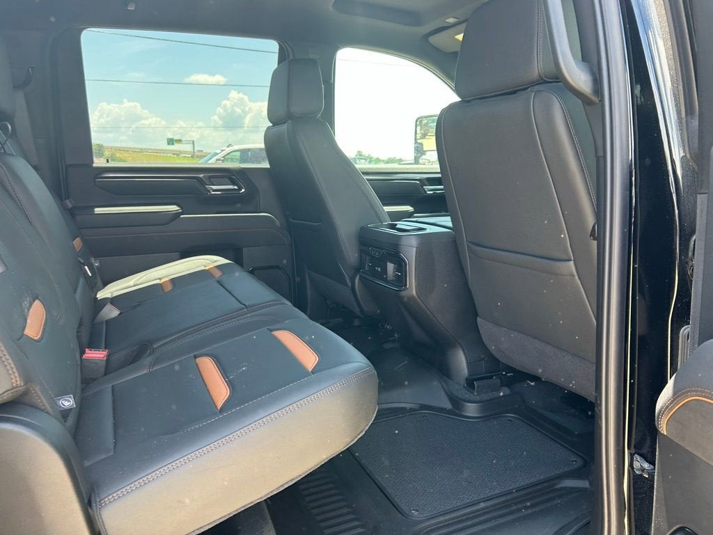 2025 GMC Sierra 2500 HD AT4