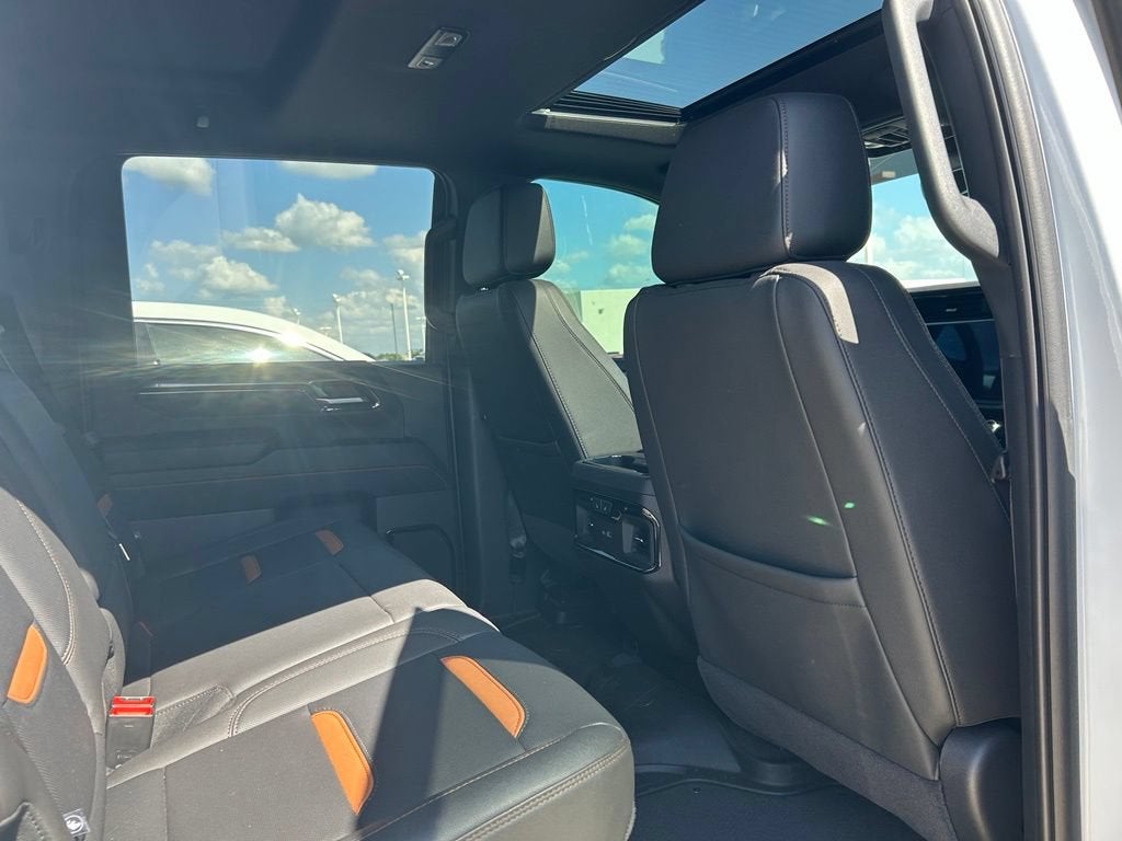 2025 GMC Sierra 2500 HD AT4