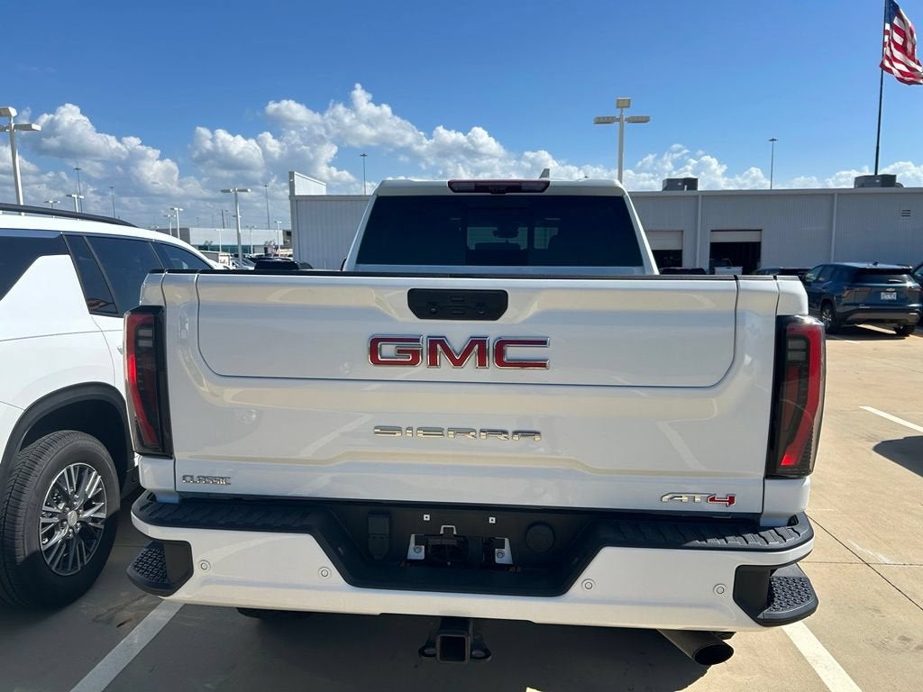 2025 GMC Sierra 2500 HD AT4