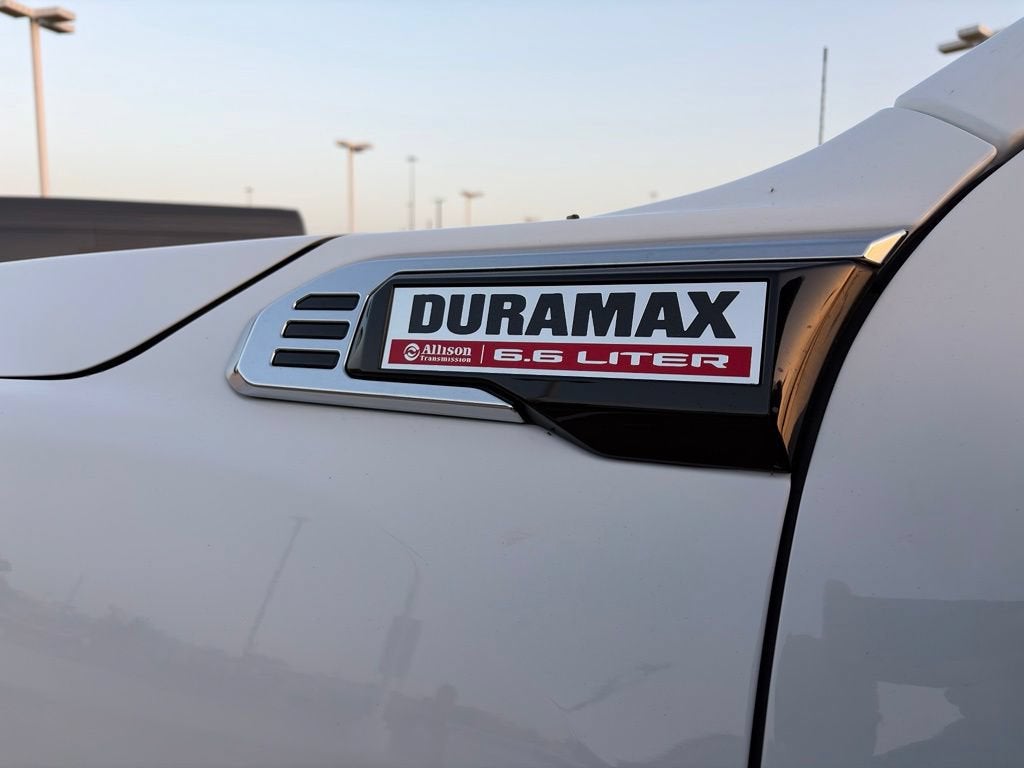 2025 GMC Sierra 3500 HD Pro