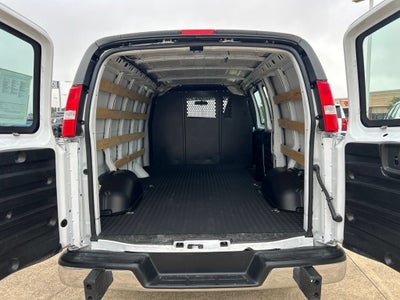 2024 GMC Savana Cargo 2500 Work Van