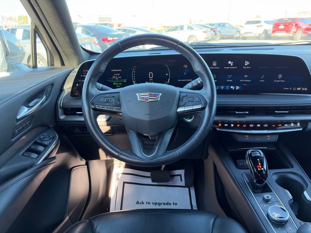 2024 Cadillac XT4 Premium Luxury