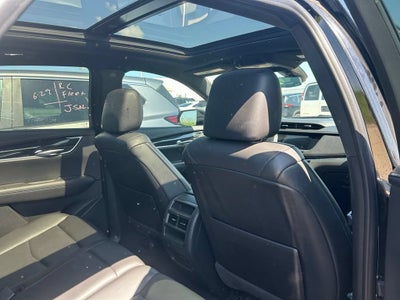 2022 Cadillac XT5 Premium Luxury