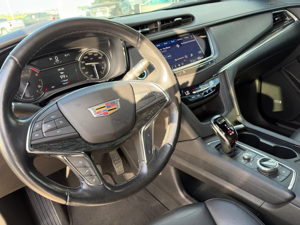 2022 Cadillac XT5 Premium Luxury