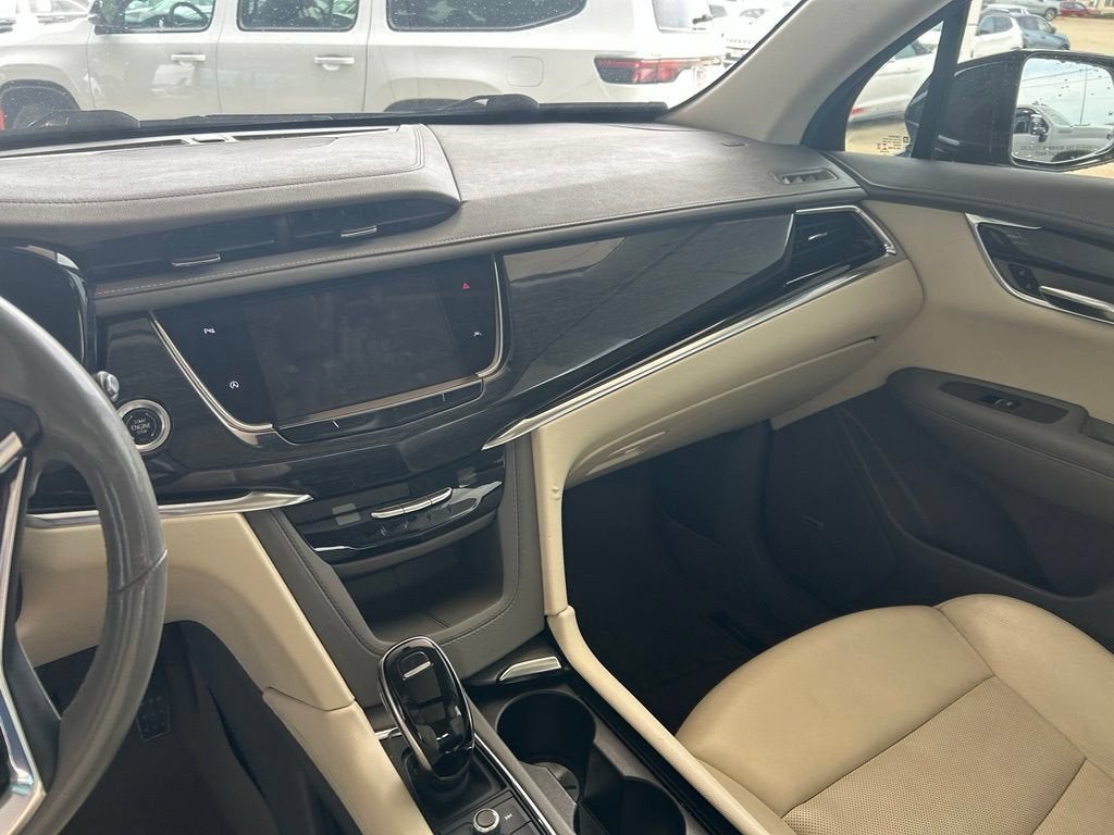 2022 Cadillac XT6 Premium Luxury