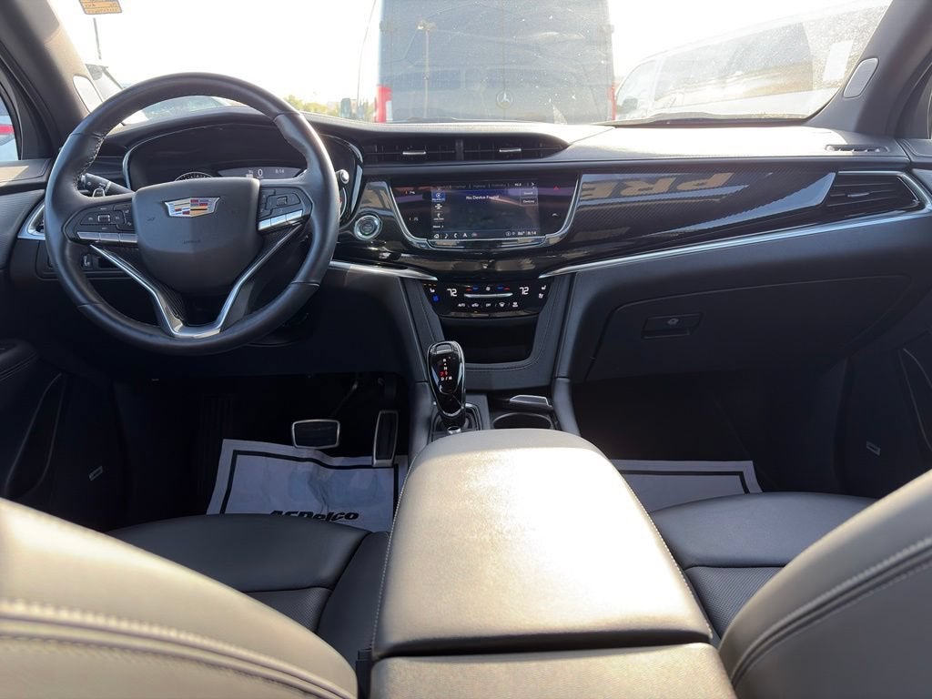 2024 Cadillac XT6 Sport