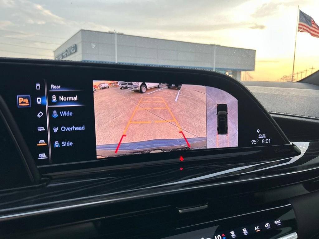 2021 Cadillac Escalade Sport