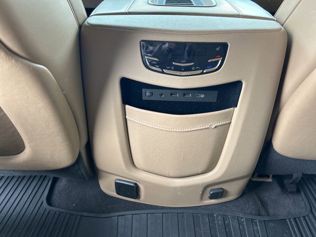 2020 Cadillac Escalade Platinum