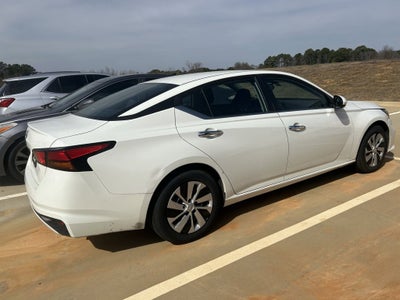 2022 Nissan Altima 2.5 S