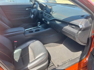 2022 Nissan Altima SR FWD